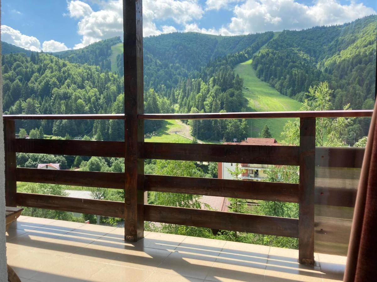 Lucas Duplex Lägenhet Azuga Exteriör bild